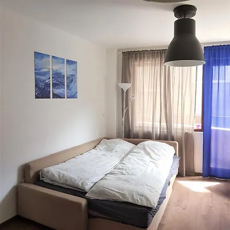 Apartment Number 5 Varna